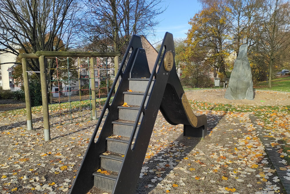 Spielachse "Tulpenweg"